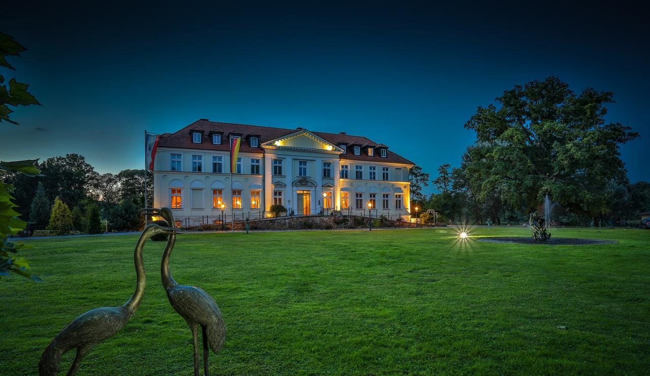 Seeschloss Schorssow ภายนอก รูปภาพ