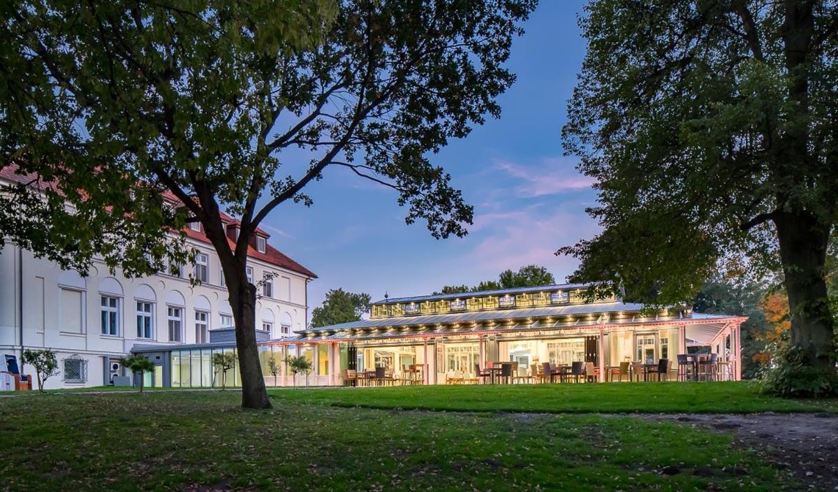 Seeschloss Schorssow ภายนอก รูปภาพ